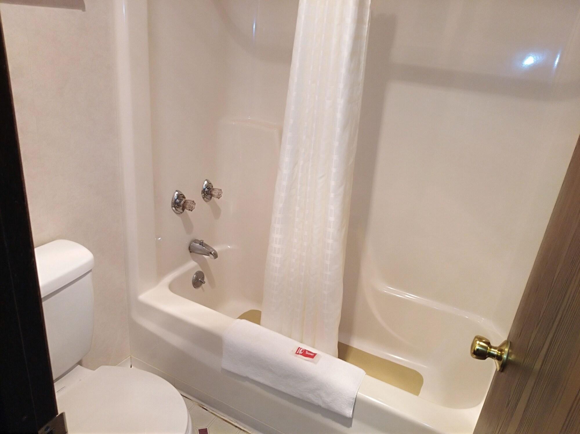 Econo Lodge Hornell Zewnętrze zdjęcie
