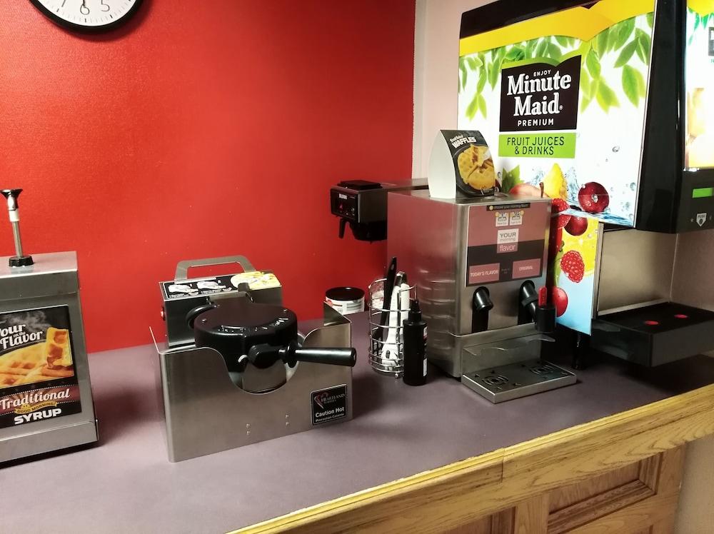 Econo Lodge Hornell Zewnętrze zdjęcie