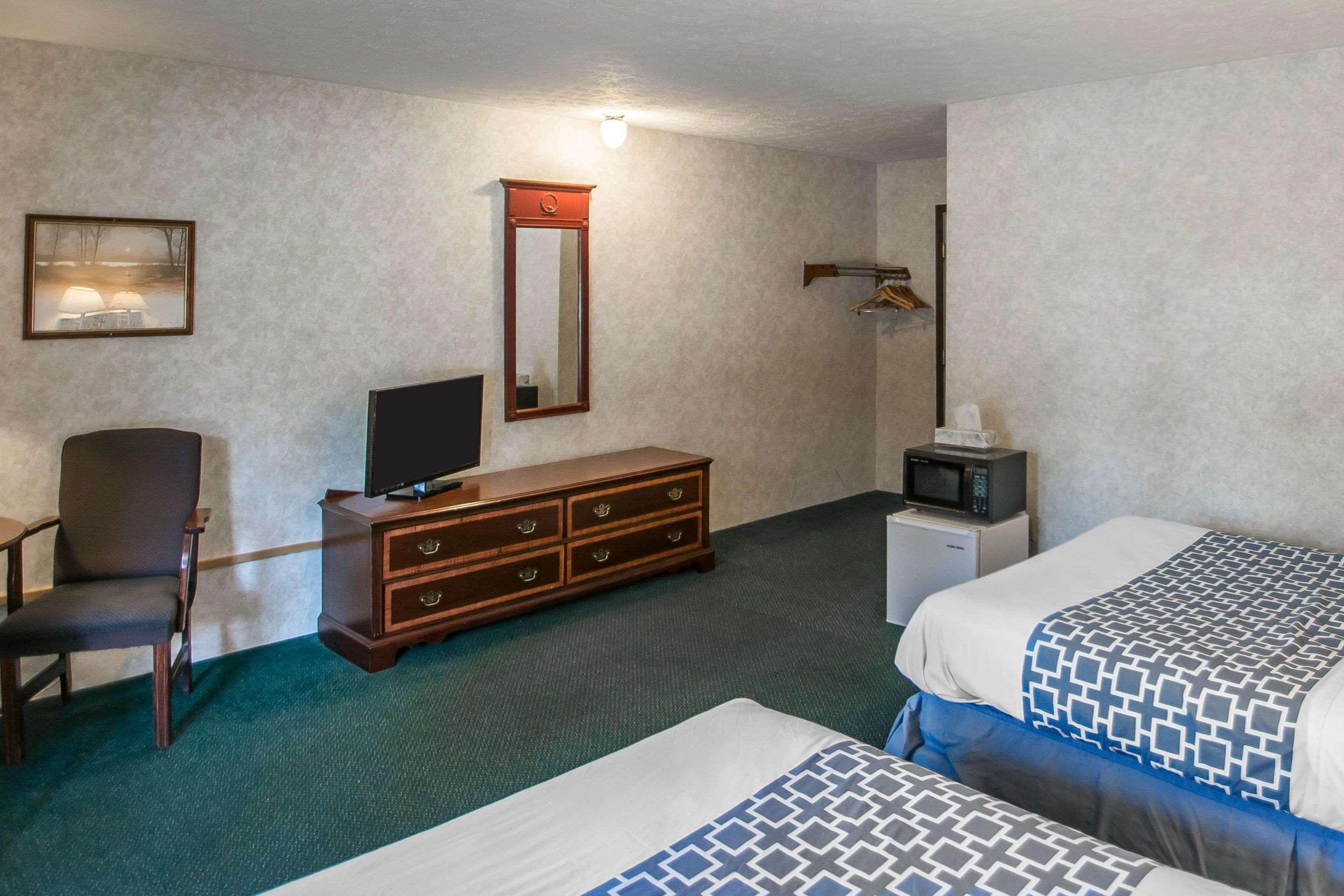 Econo Lodge Hornell Zewnętrze zdjęcie