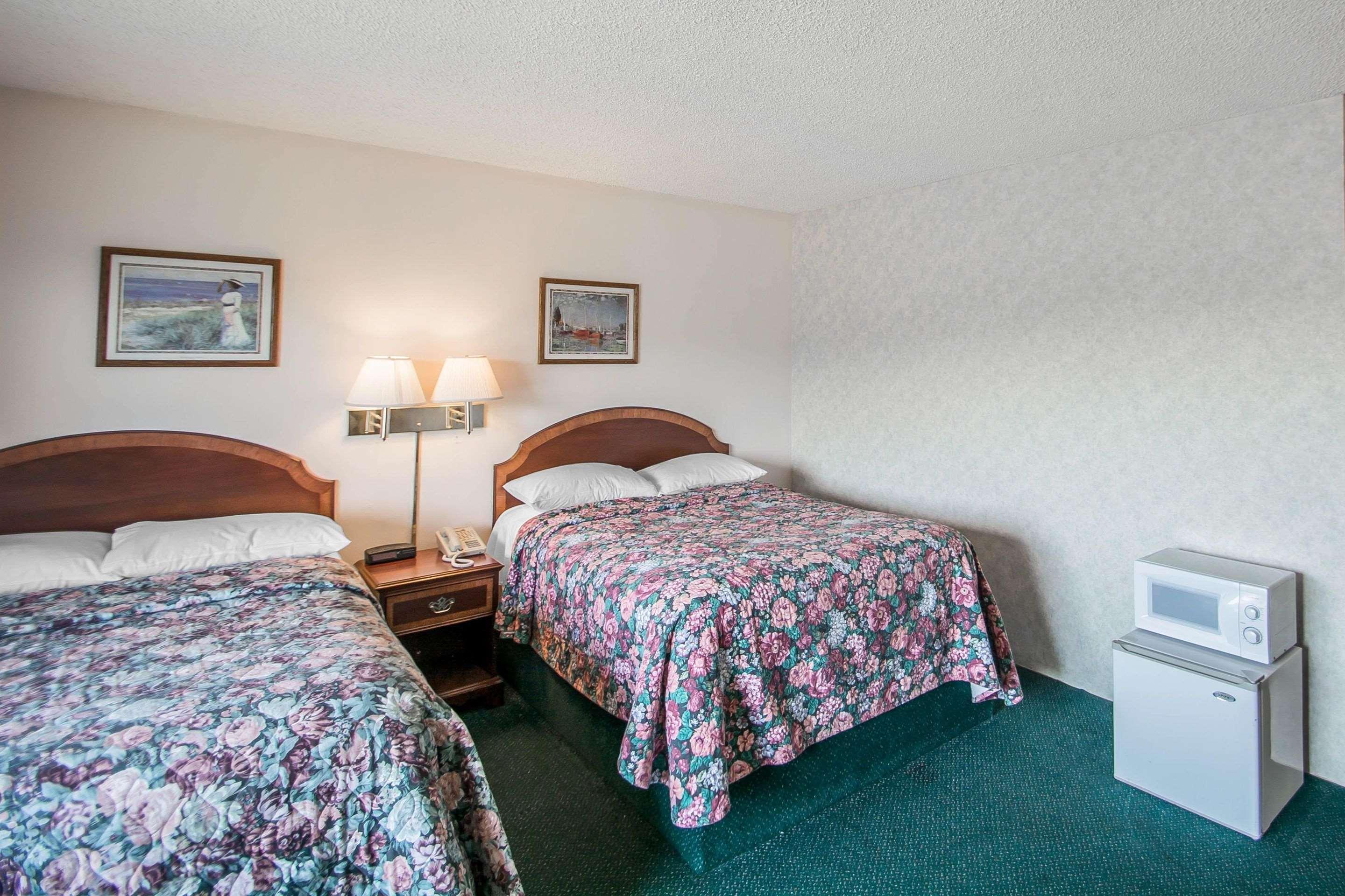 Econo Lodge Hornell Zewnętrze zdjęcie