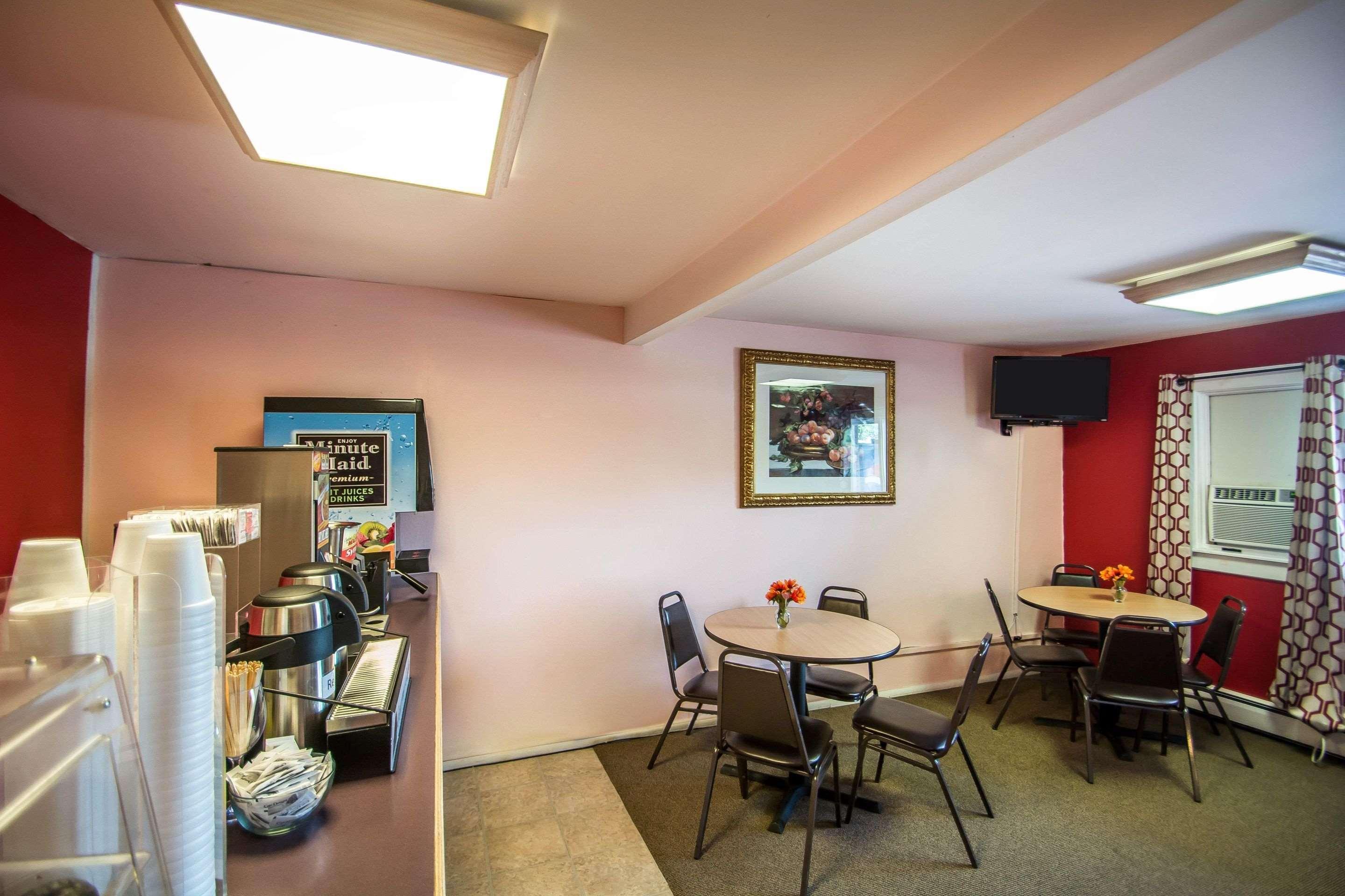 Econo Lodge Hornell Zewnętrze zdjęcie